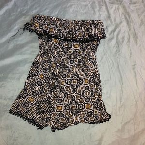 Strapless romper